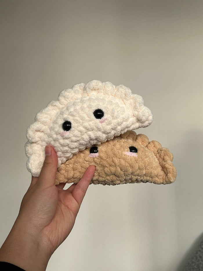 Dumpling/Empanada Plushie (Gyoza, Jamaican Patty, Pierogi)