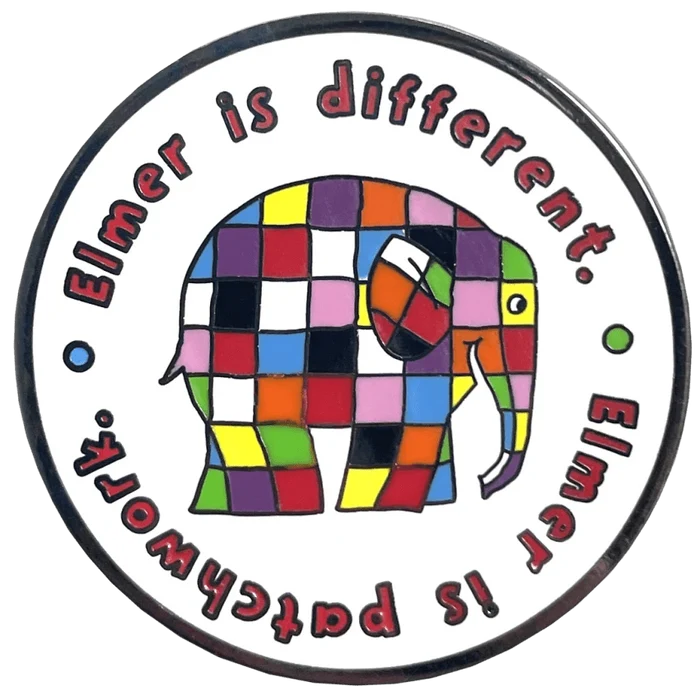 Elmer is Patchwork Pin Badge / Κονκάρδα Έλμερ - Diavazo Greek Books