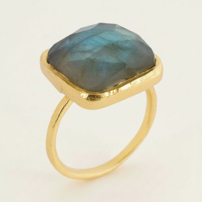 Gold vermeil ring with faceted cushion labradorite stone, blue-gray flash in bezel