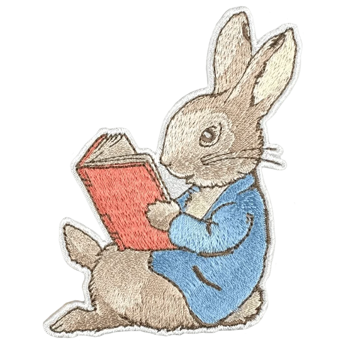 Peter Rabbit Reading Sew / Iron On Patch - Diavazo Greek Books