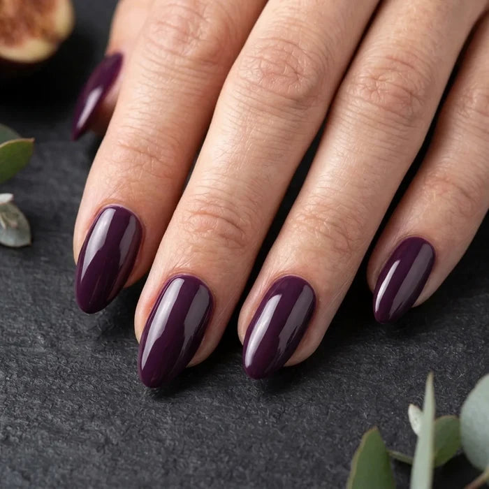 Shellac · Aubergine 10ml