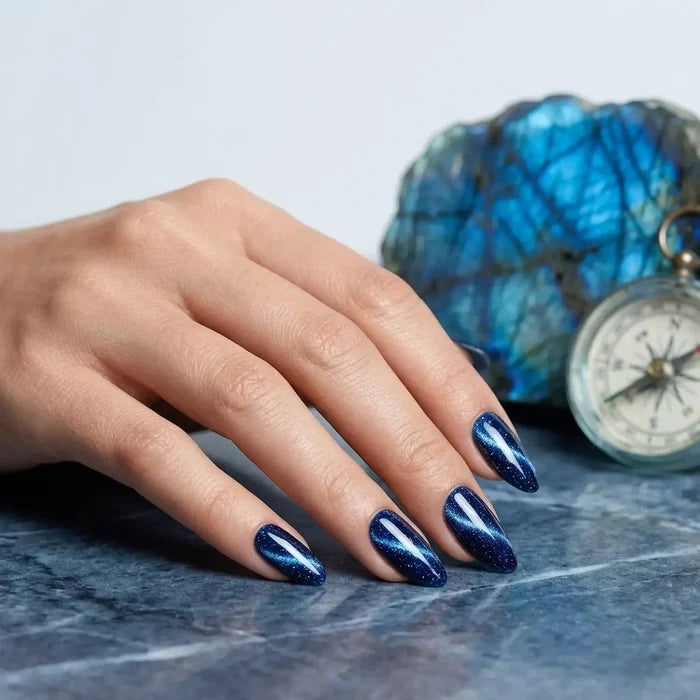 Shellac · Aurora Cat Eye 04 10ml