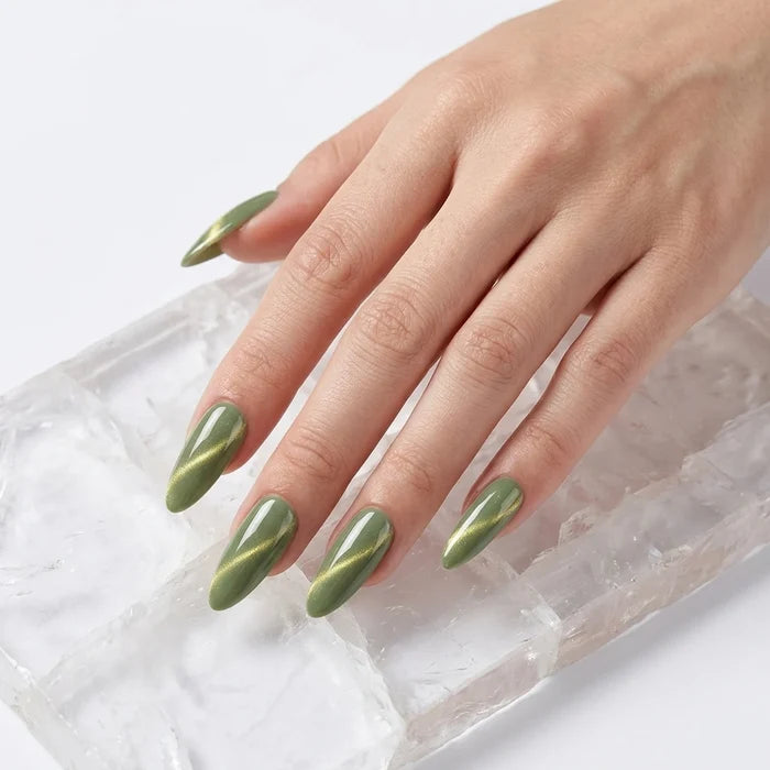 Shellac · Crystal Cat Eye 04 10ml