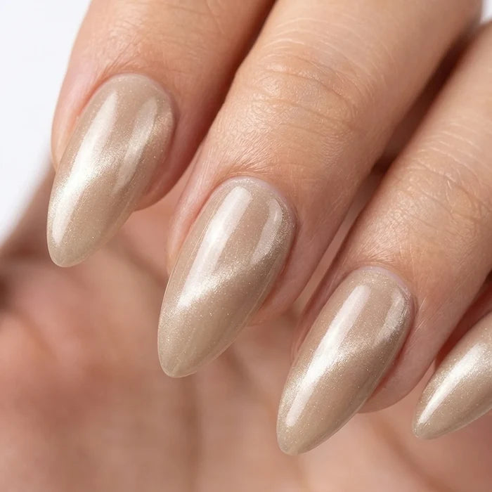 Shellac · Pearl Champagne · Cat Eye 10ml